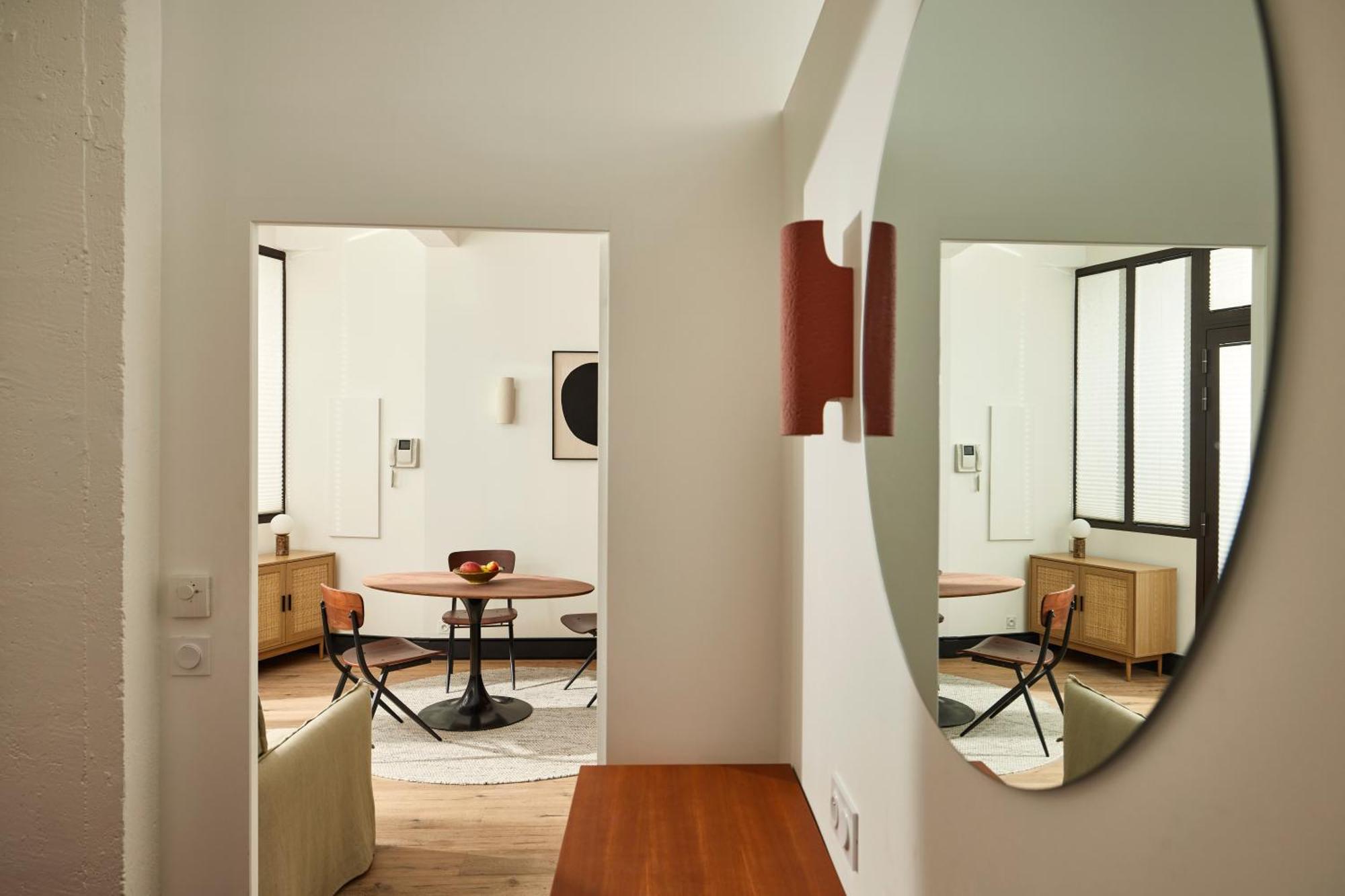 Cosy 1br With Outside Space Near Canal Saint Martin Apartamento